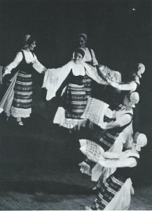 Tüzek / Amíg hadban vannak 1972